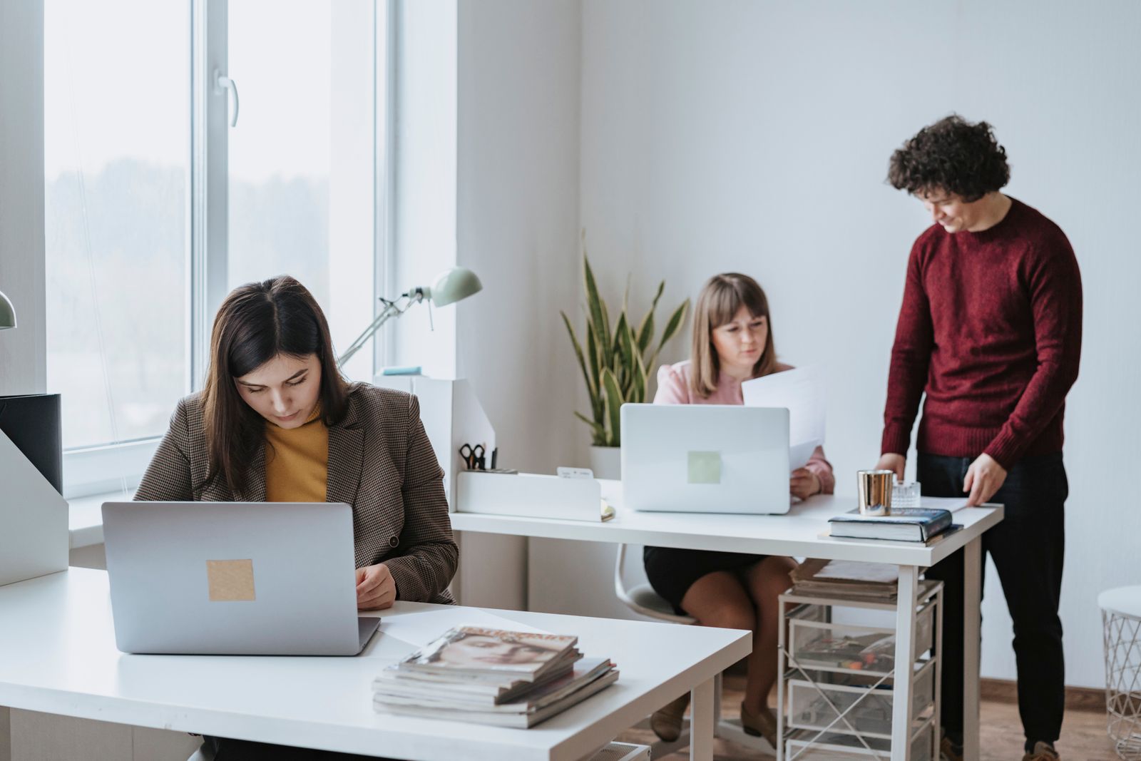 The Keyfinder property management team in the Midtown Phoenix office